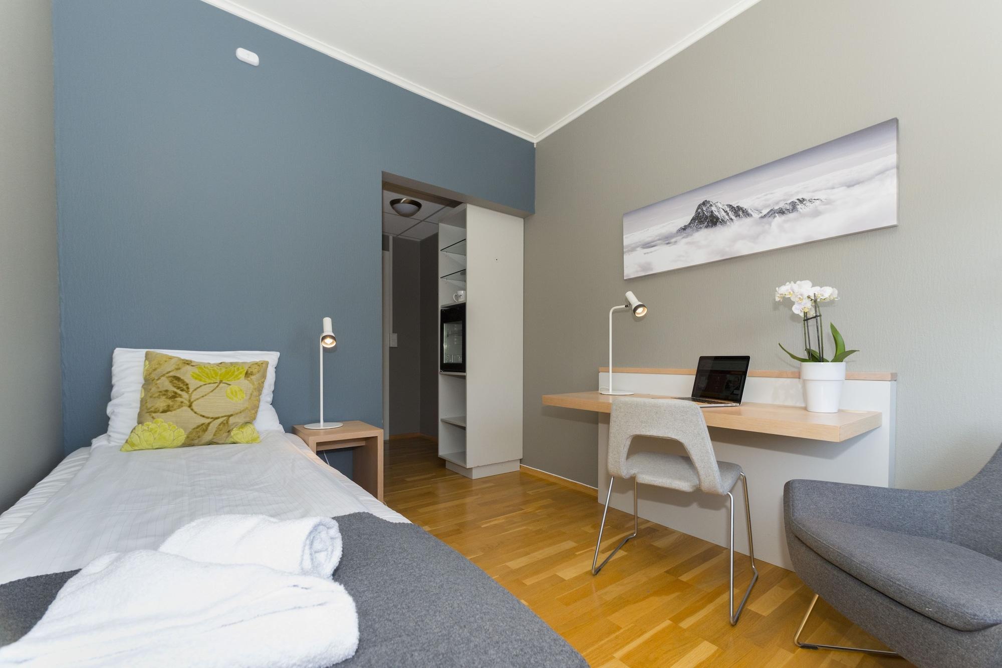 Hotel Aurora สโวลแวร์ ภายนอก รูปภาพ